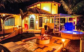 Casa em João Fernandes com ótima vista e Jacuzzi